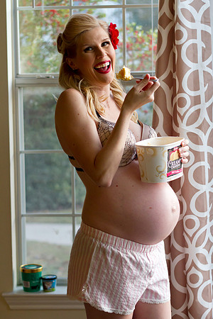 Rebekka Payne Portrait Artist San Diego Maternity